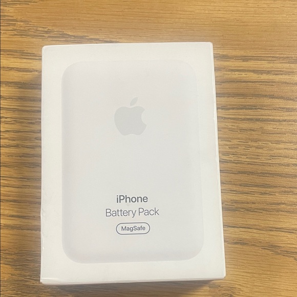 Apple iPhone Battery Pack - White